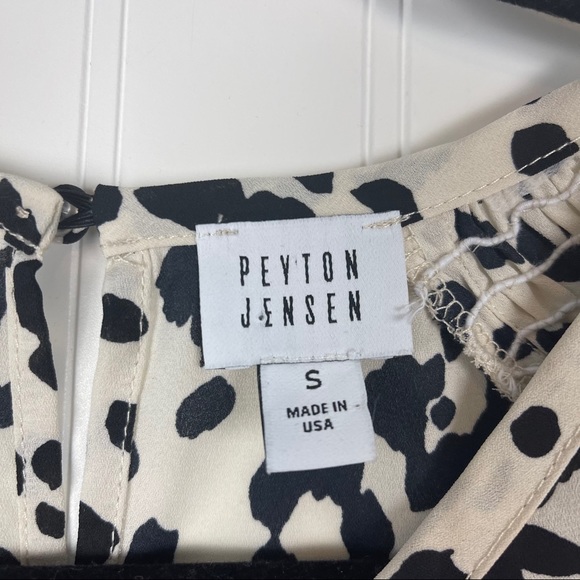 PEYTON JENSEN Rayna Leopard Smocked Blouse - Picture 5 of 7
